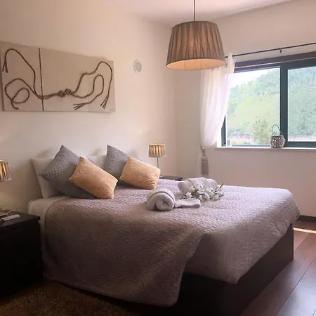 아파트 Alojamento Tranquilo Junto Ao Lago Perto Do Zezere *